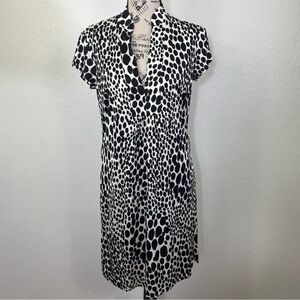 Trina Turk Dress size 4 leopard print v neck silk Black /White Polka Dot Dress